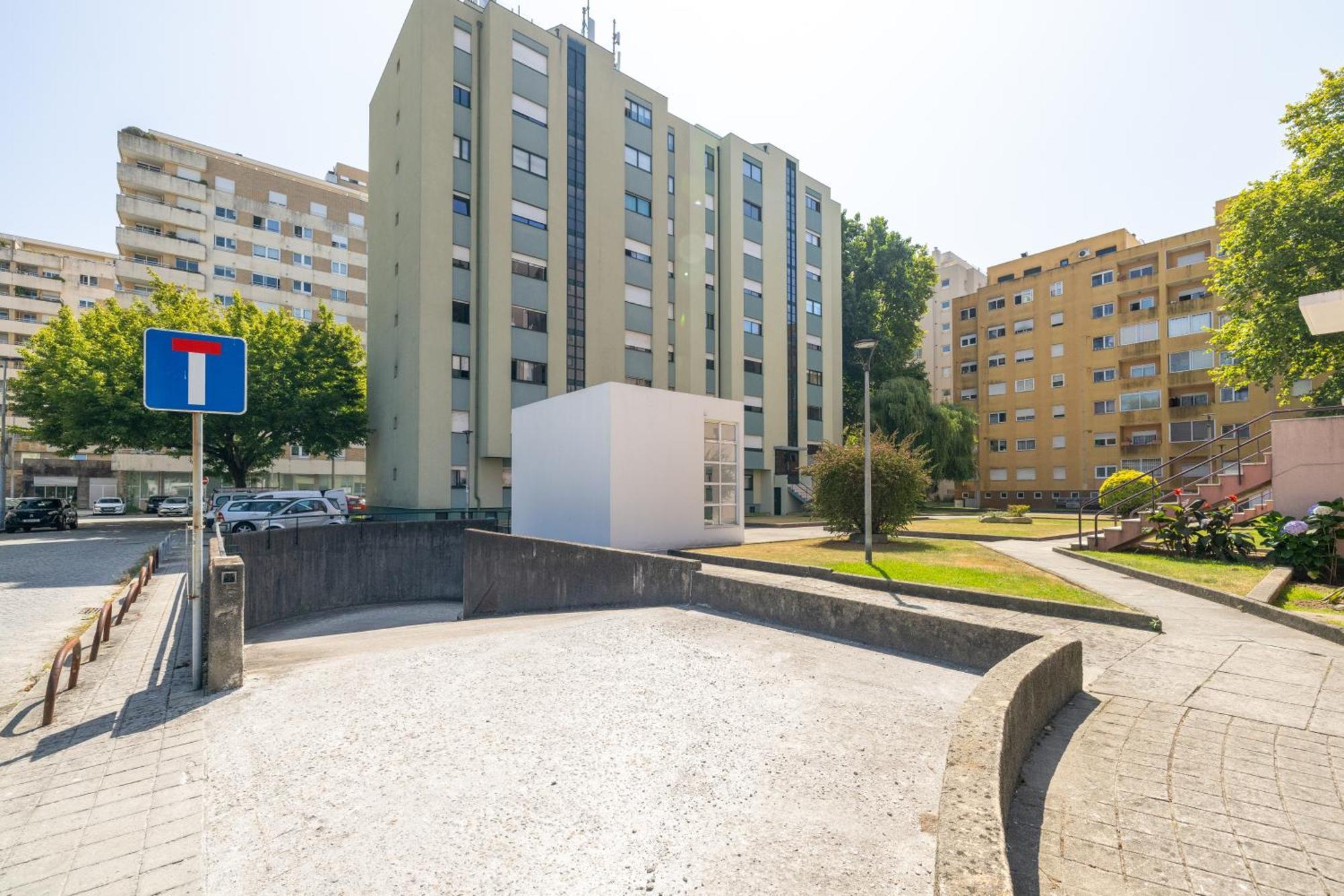 Апартаменты Boavista Premium With Ac, Terrace- Parking ,Supermarket And Metro T3 Порту Экстерьер фото