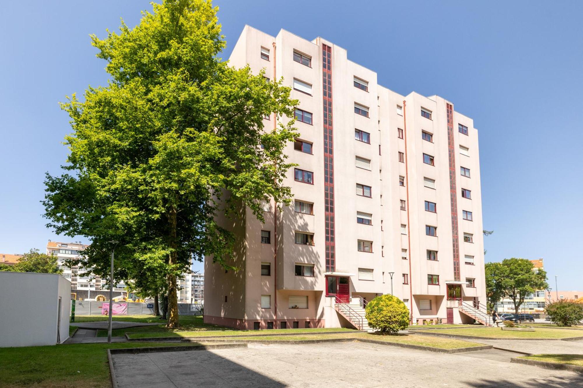 Апартаменты Boavista Premium With Ac, Terrace- Parking ,Supermarket And Metro T3 Порту Экстерьер фото